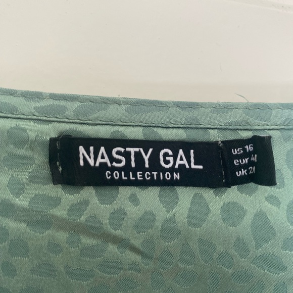Nasty Gal, size 16 - Picture 2 of 2